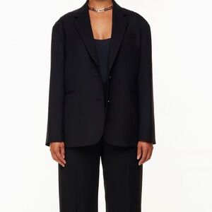 Aritzia Vogue Black Oversized Blazer size 2